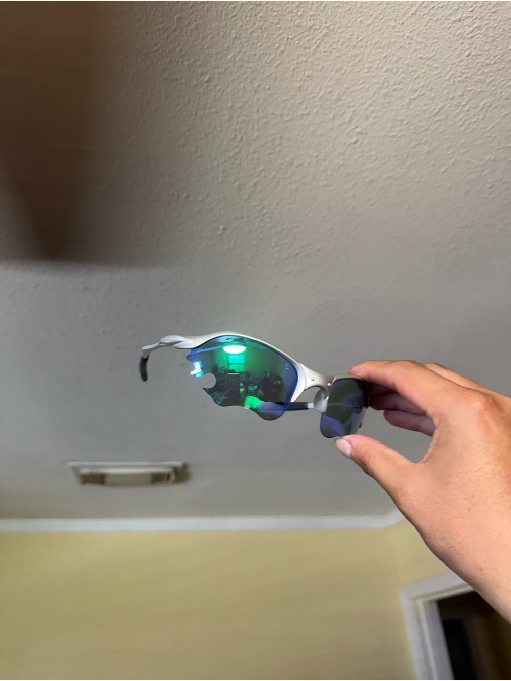 Sport Polarized Performance Sunglasses - Green Mirror Oakley
